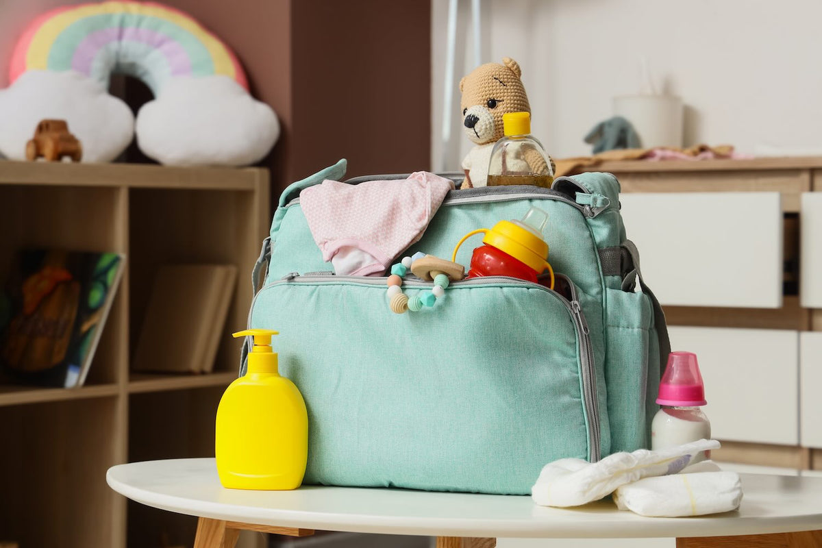 子連れ旅行の持ち物チェックリスト|荷物を減らすコツやあると便利な+αアイテムも紹介