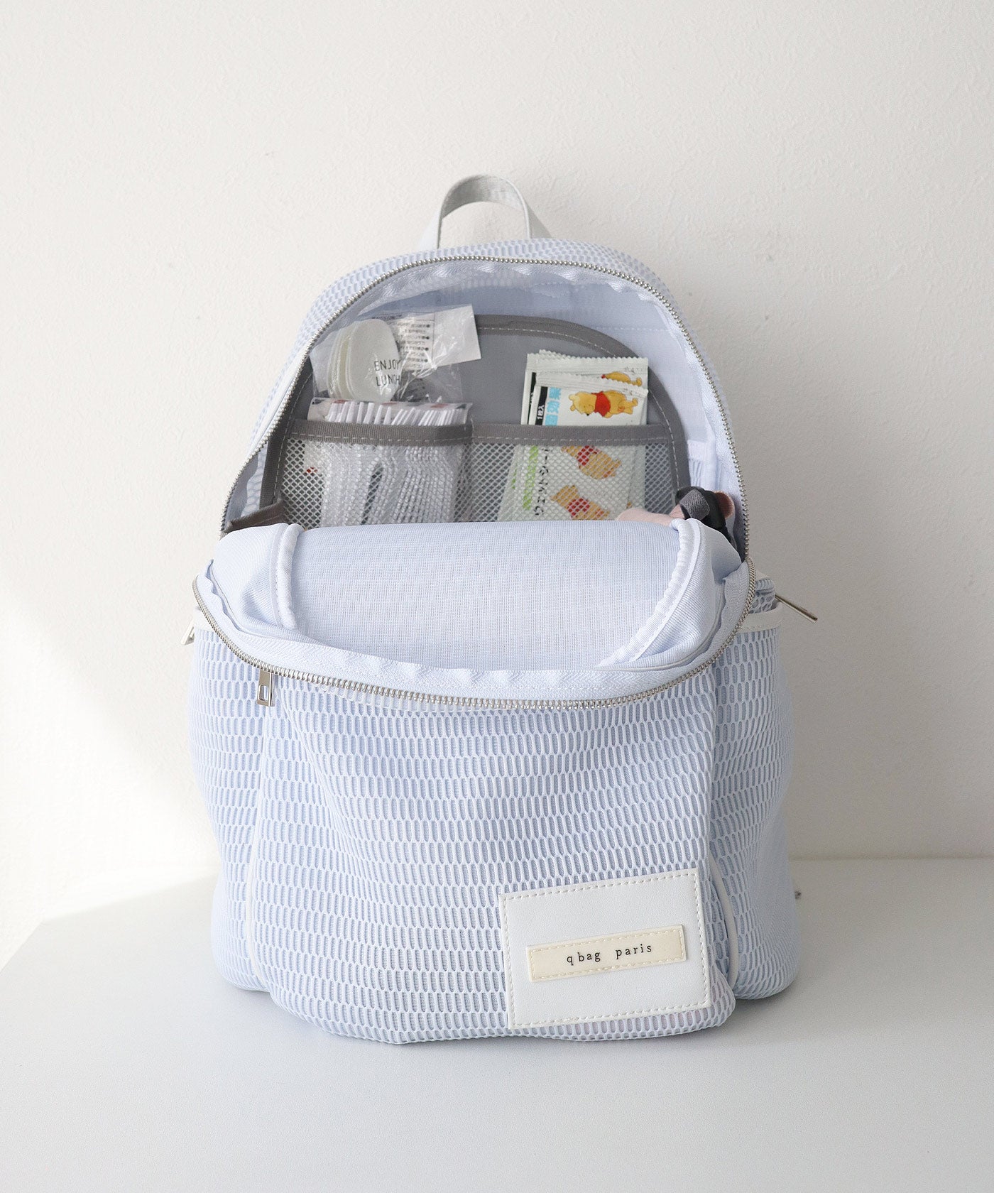 nest louvre bag in bag