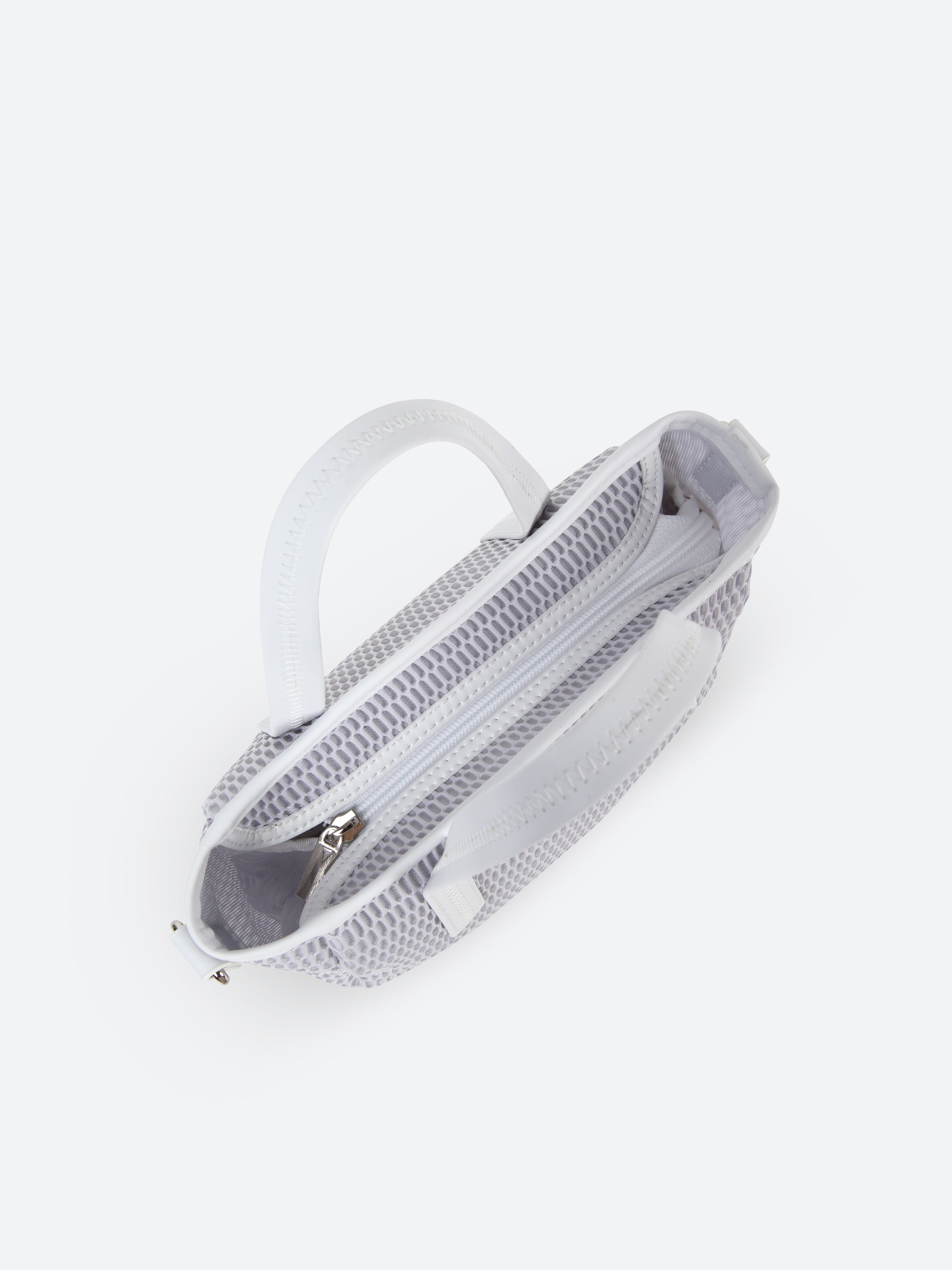 nest zip super mini