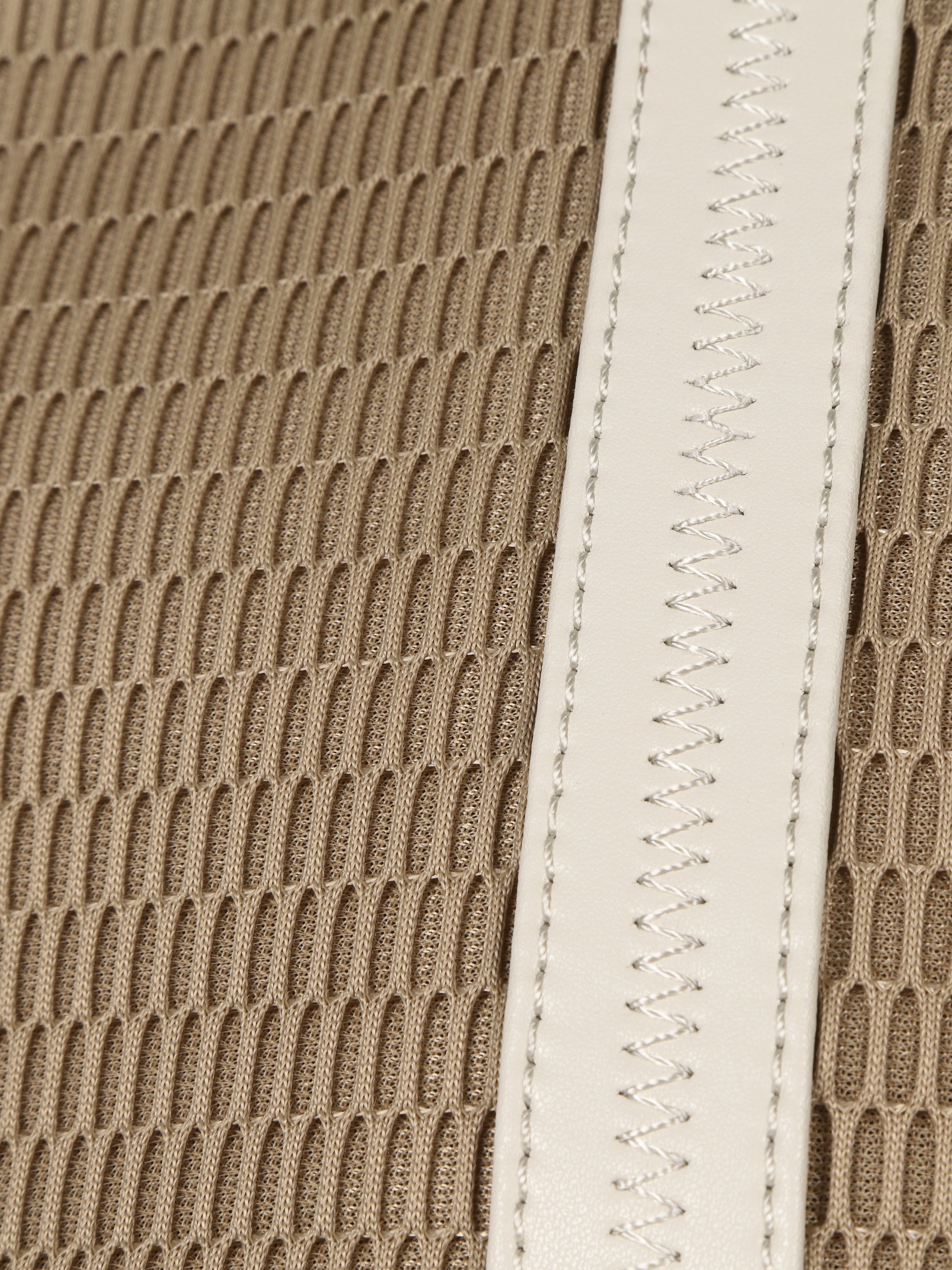 nest zip M