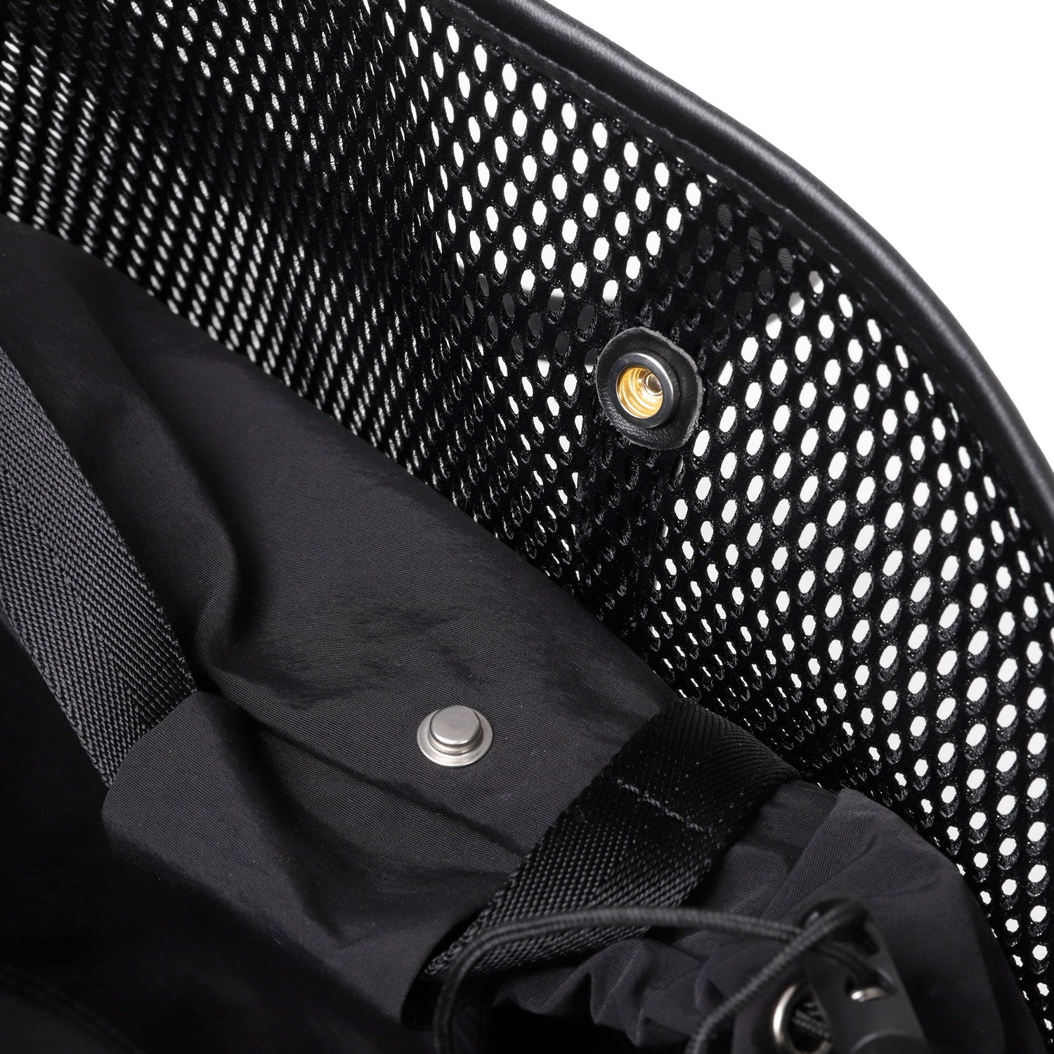 nest w bag