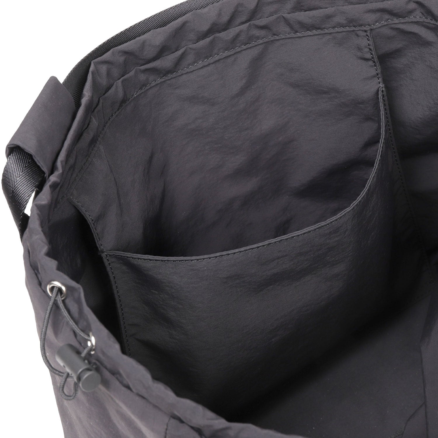 nest w bag