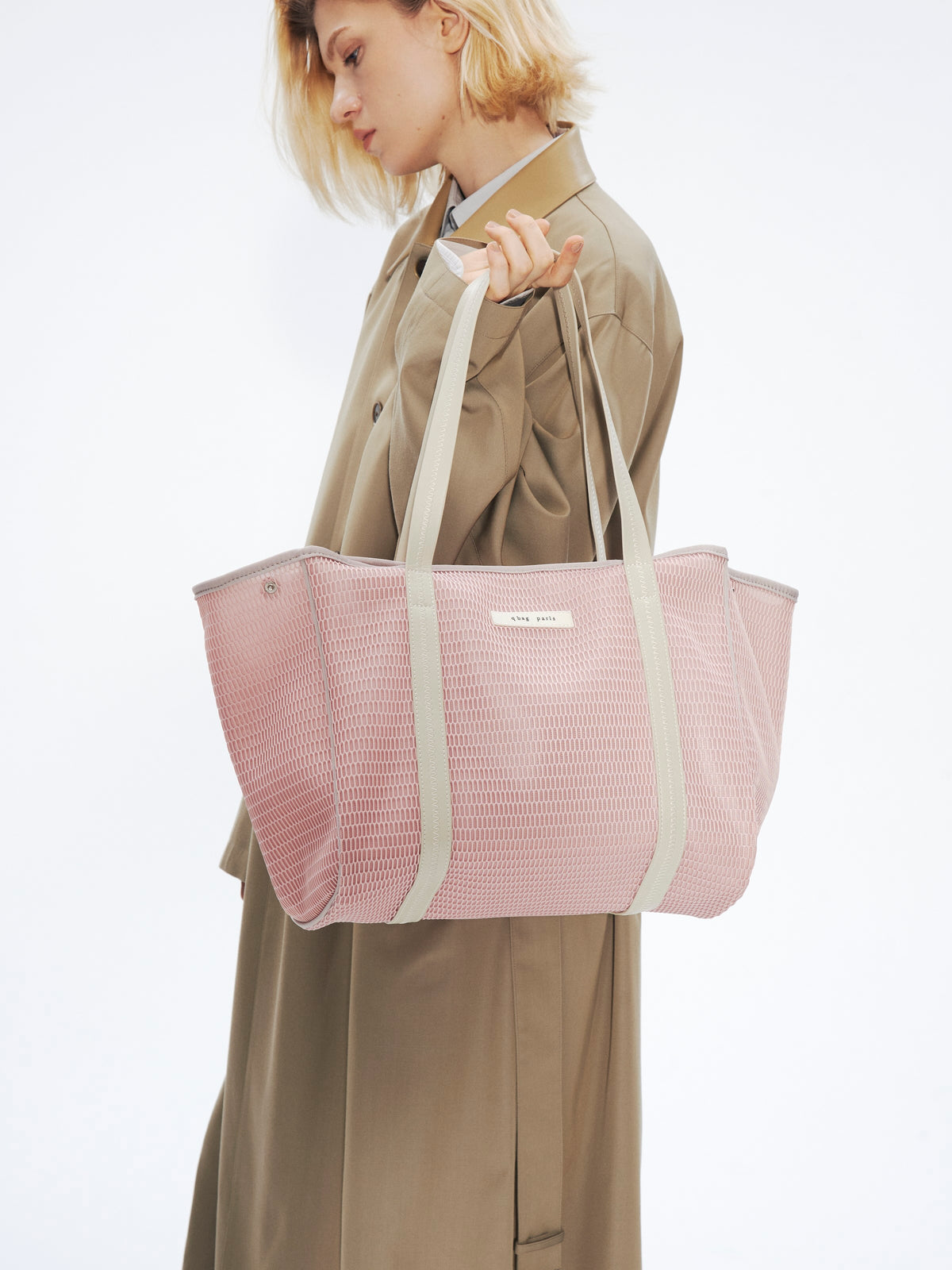 nest zip L