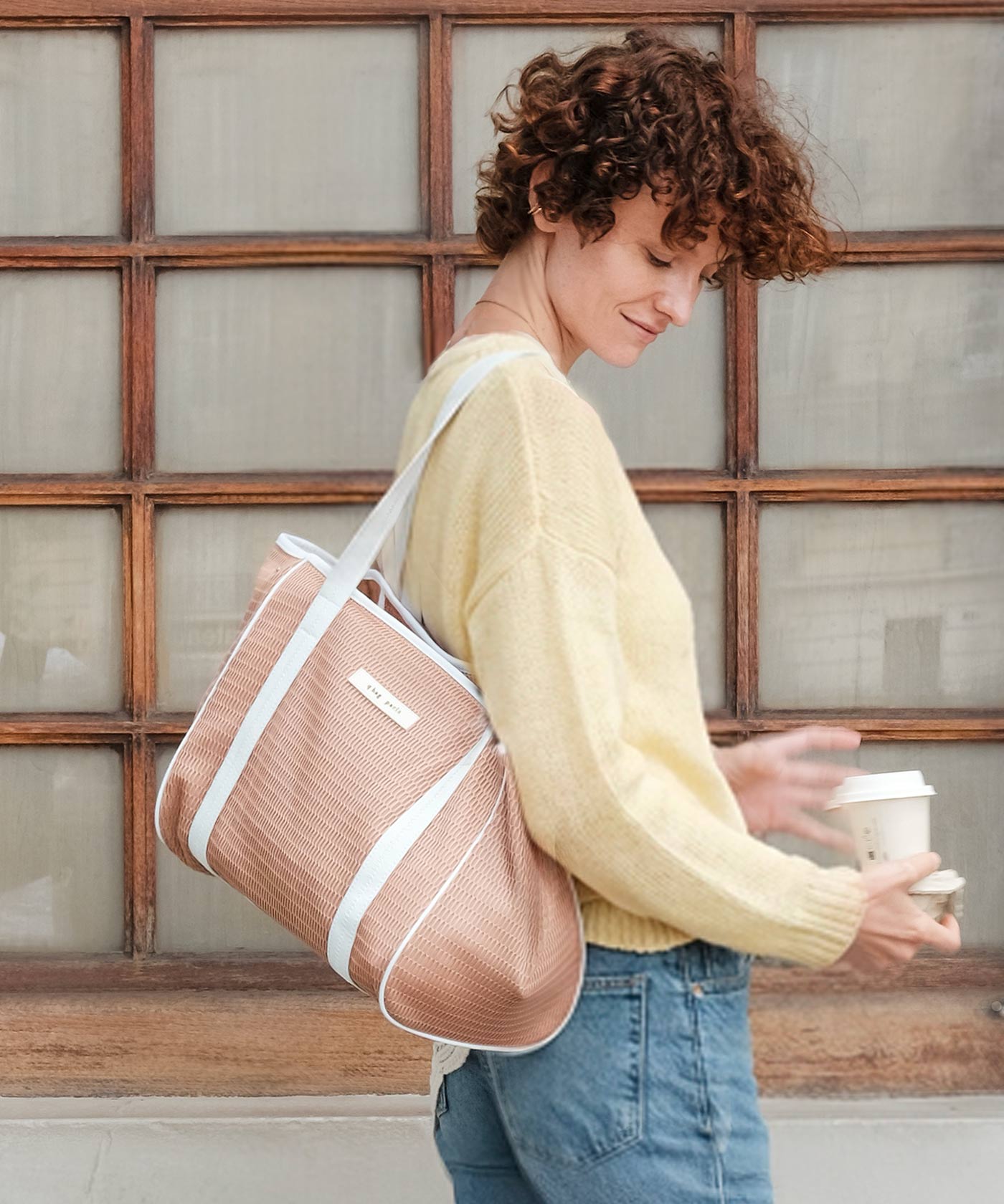 【極美品】qbag paris nest zip supermini グレブラ q bag paris nest zip supermini(スーパーミニ)