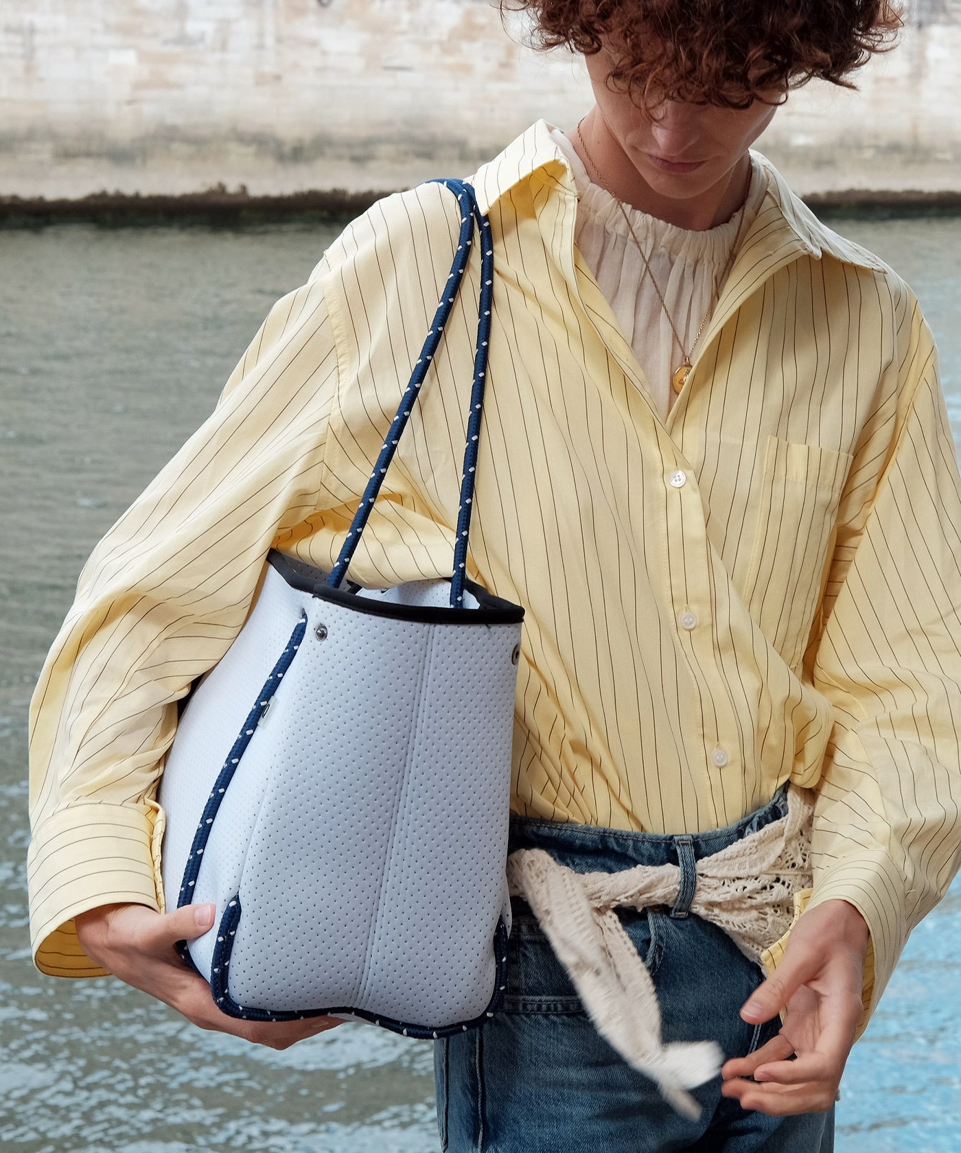 新品未使用　qbag q bag paris nest zip supermini(スーパーミニ)