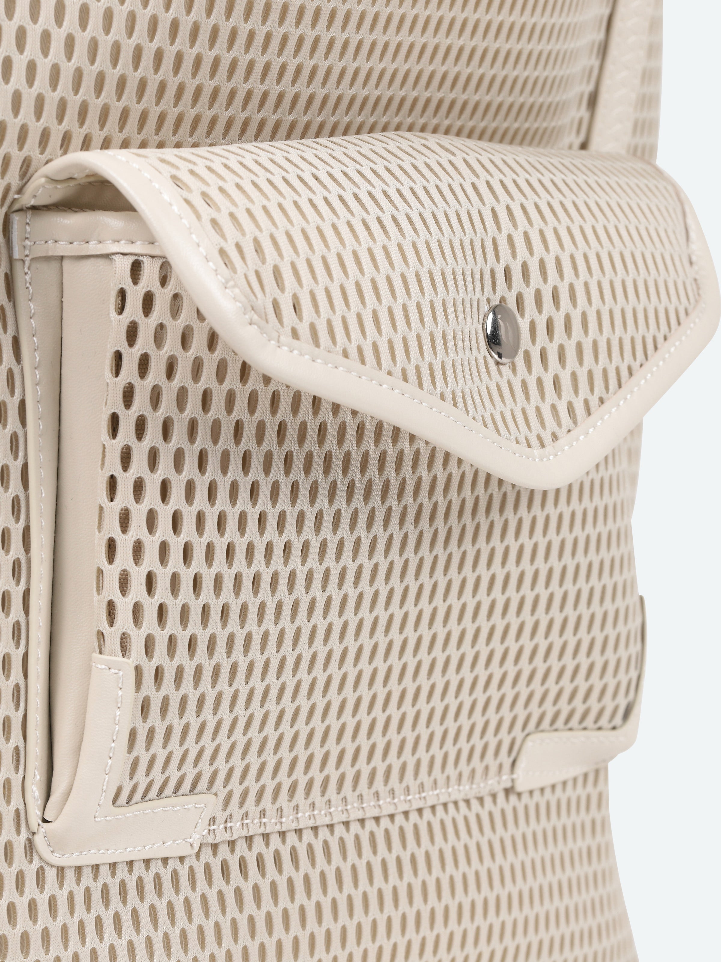 nest w bag