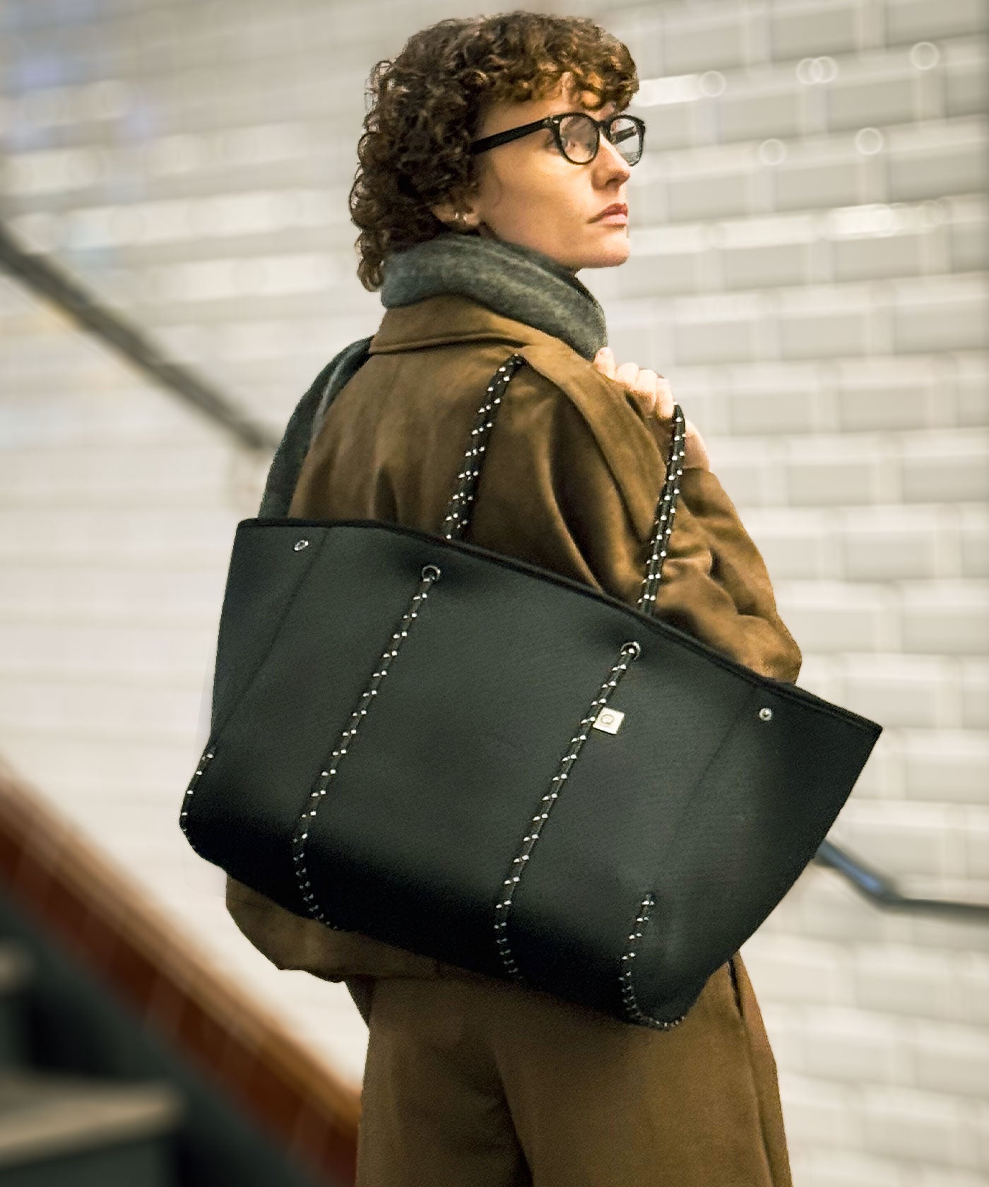 q bag paris zip L ジップ付きで大人気