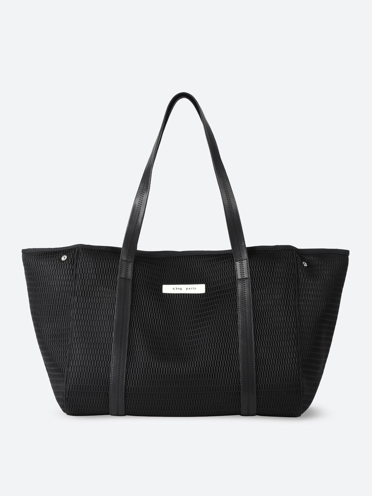 nest zip L Black