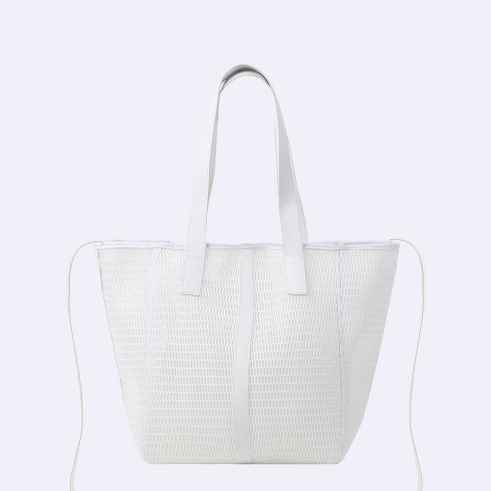 q bag paris nest chaine　ホワイト