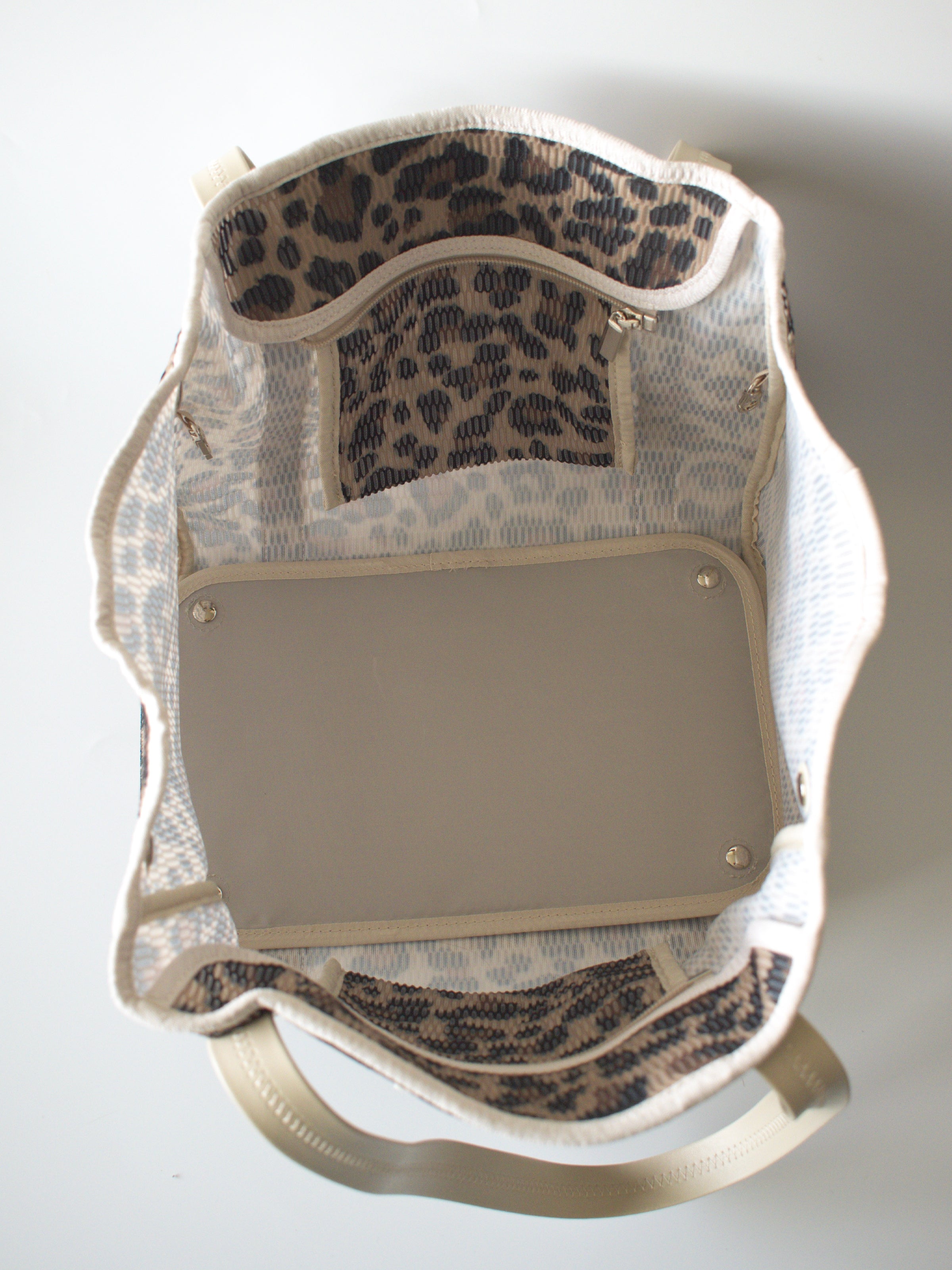 【IÉNA × Q bag Paris 別注デザイン】nest zip M