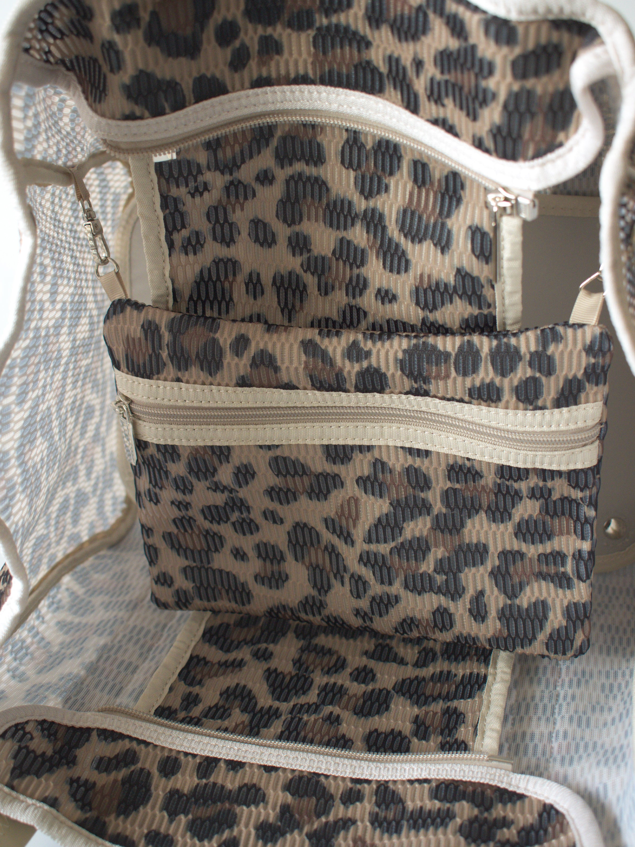 【IÉNA × Q bag Paris 別注デザイン】nest zip M