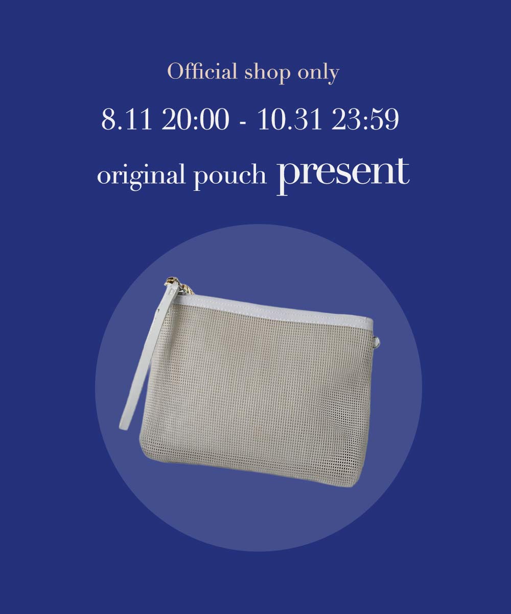 q bag paris nest louvre parents (ルーブル ペアレンツ