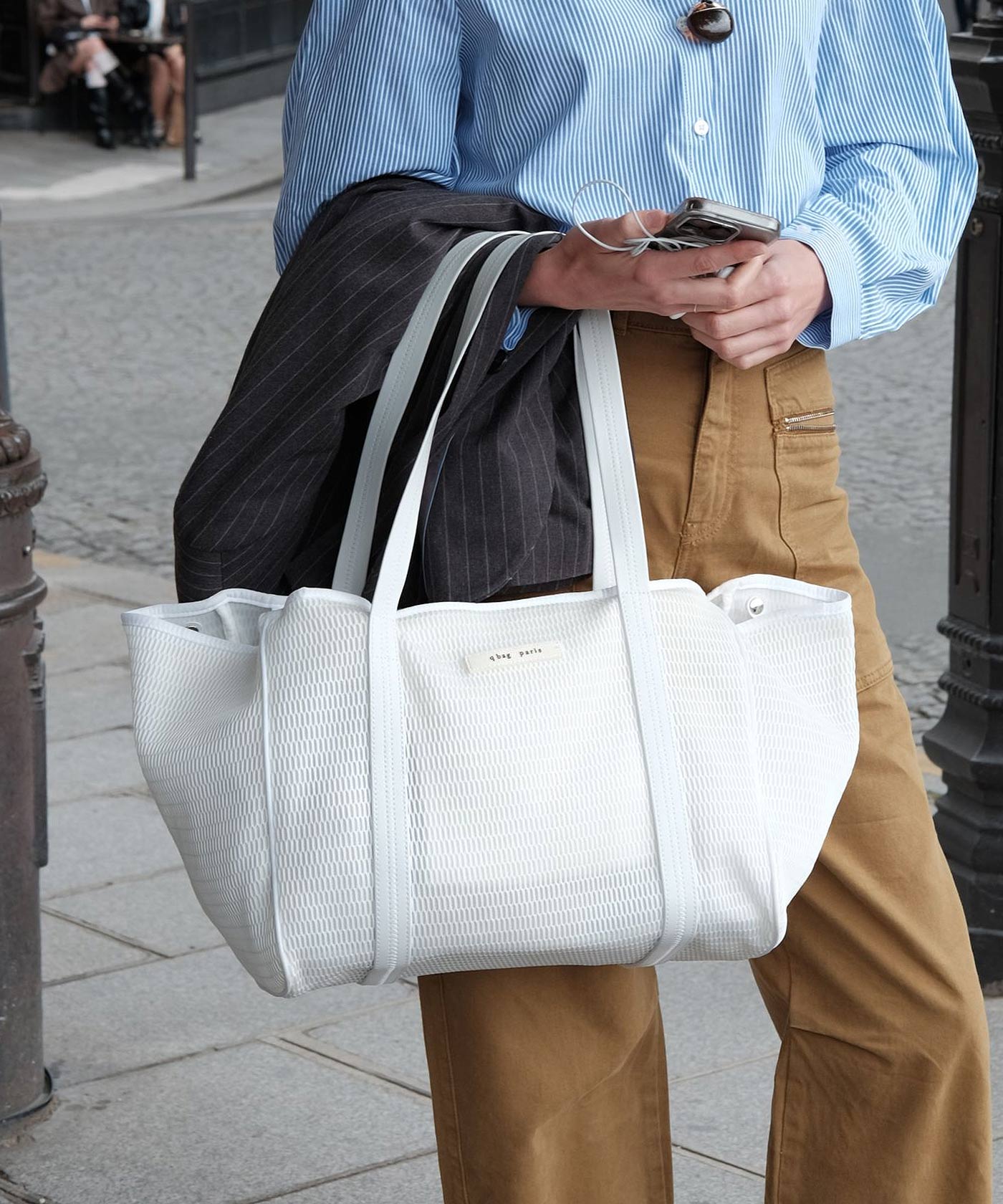 nest zip L