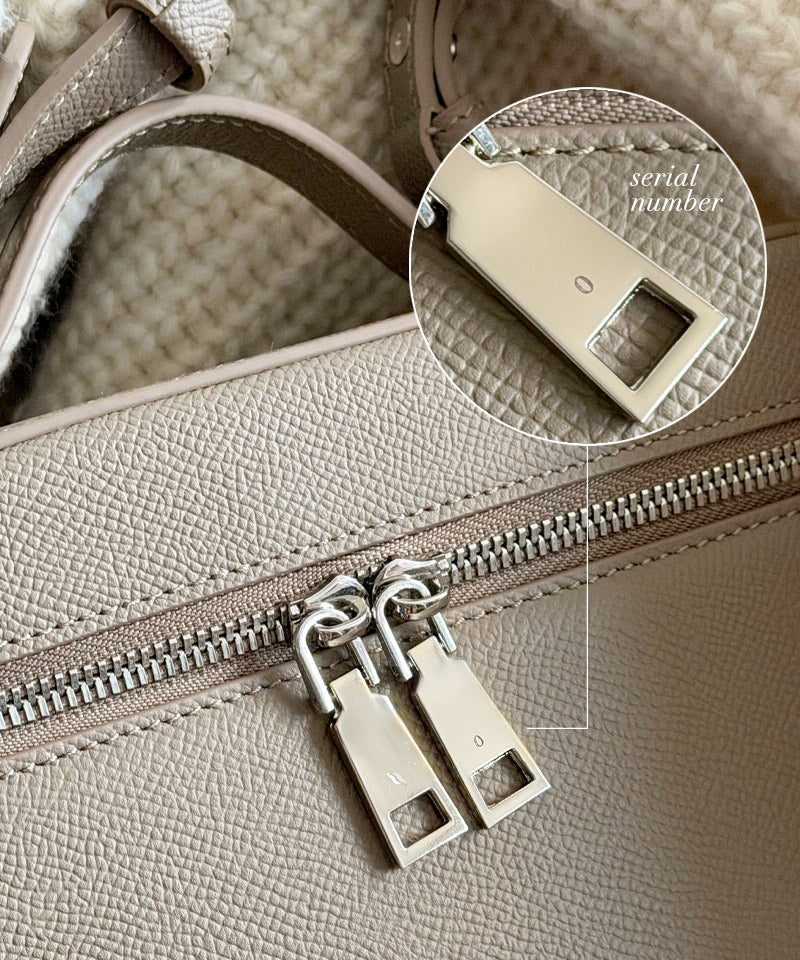 cléa(クレア) 本革バニティバッグ q bag paris 公式ショップ